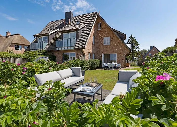 Listend Blick Ferienhaus List auf Sylt